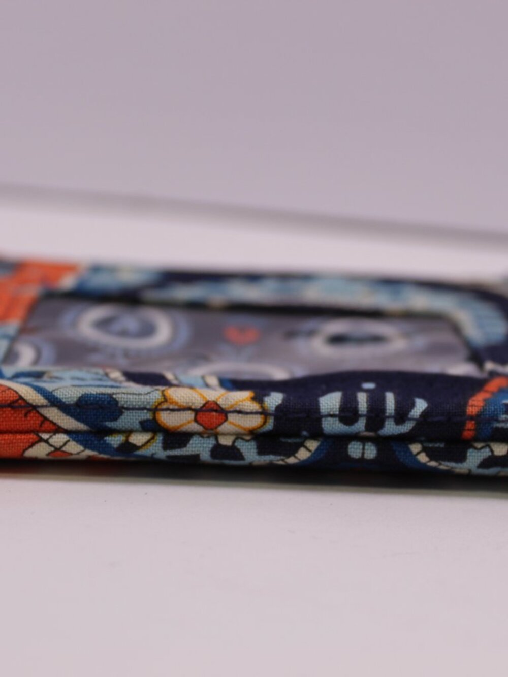 Vera Bradley Id Window & Key Ring Zip Wallet "Retired" Marrakesh Blue Orange - Picture 4 of 9